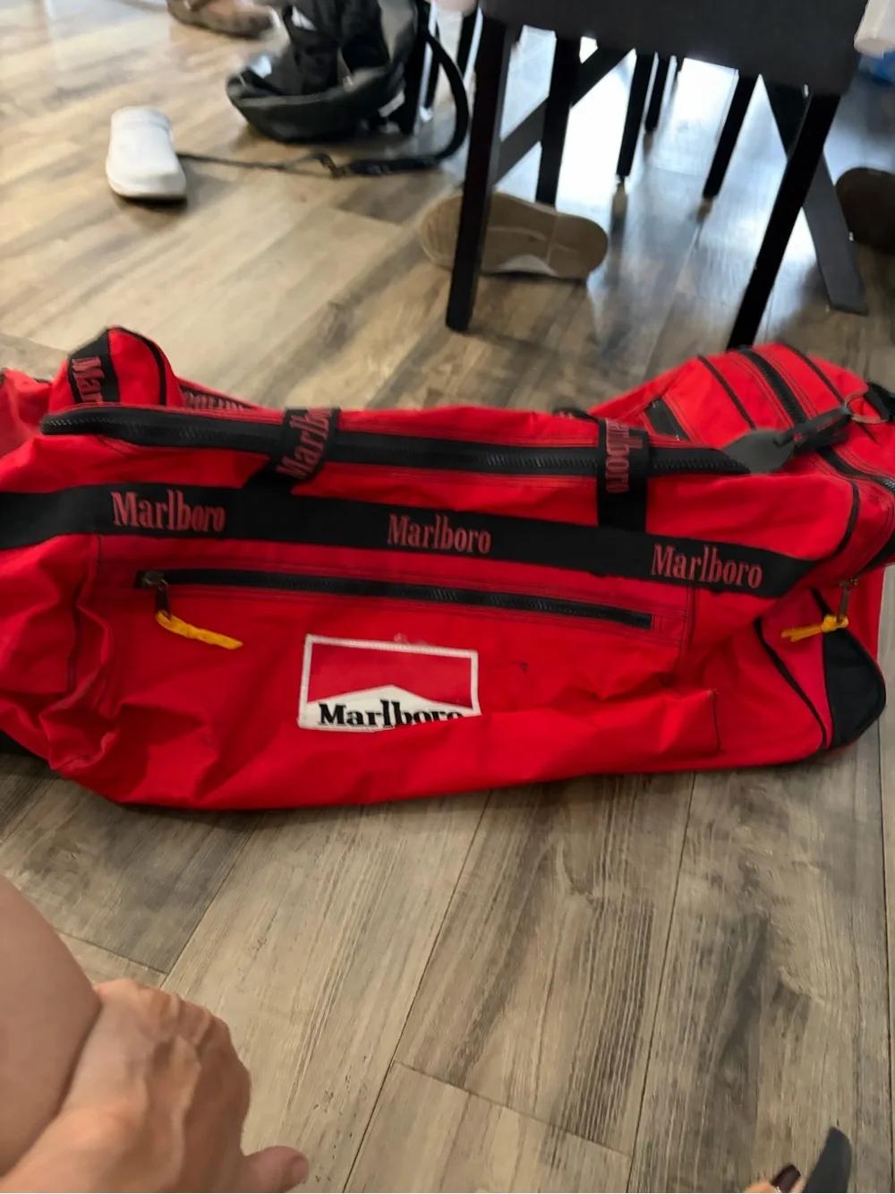 Vtg Marlboro Adventure Team 90’s Travel Weekender Bag Rolling Luggage Duffle